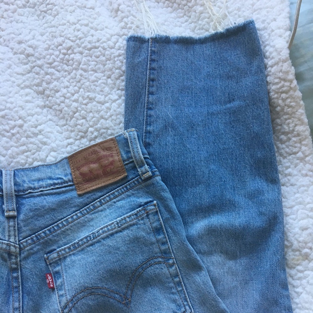 Vintage Levi’s High Waisted Wedgie Jeans